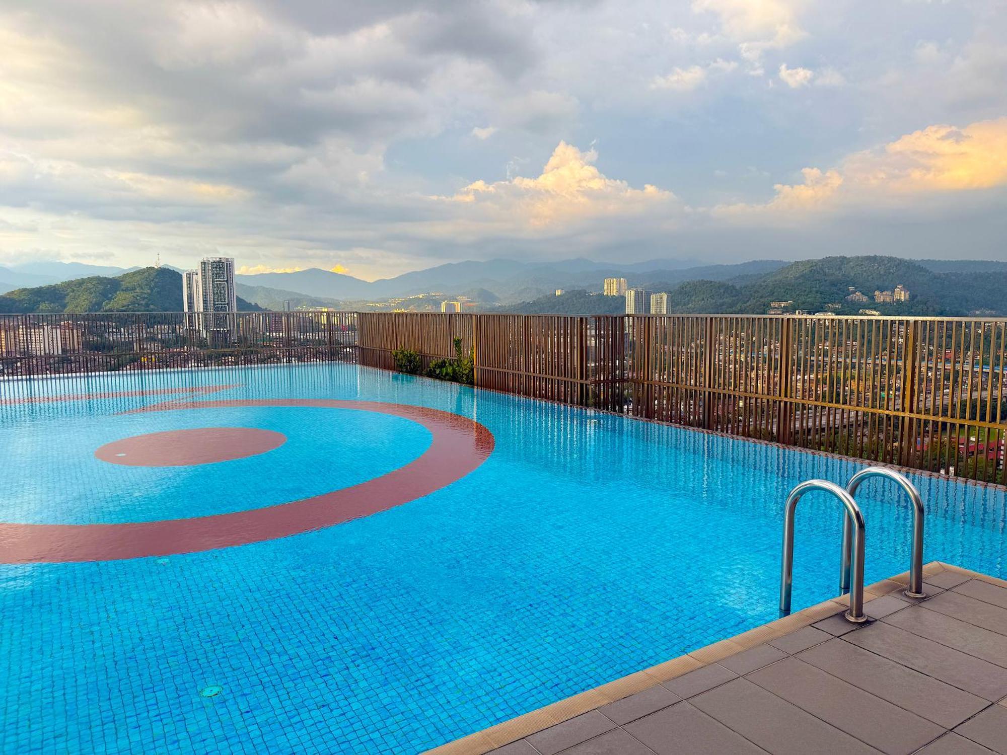 3 Towers Jalan Ampang By Serenity Vacation Homes 吉隆坡 外观 照片